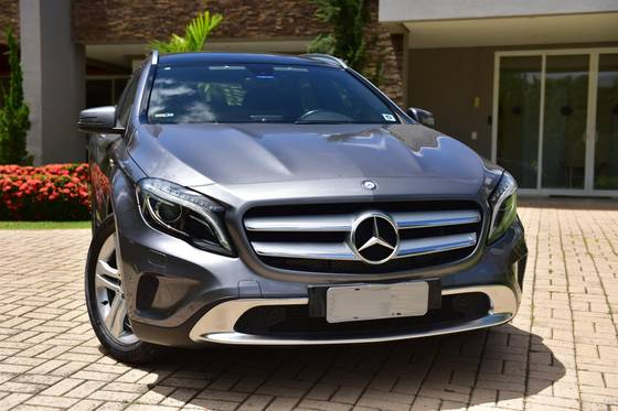 MERCEDES-BENZ GLA 200 1.6 CGI VISION 16V TURBO GASOLINA 4P AUTOMÁTICO
